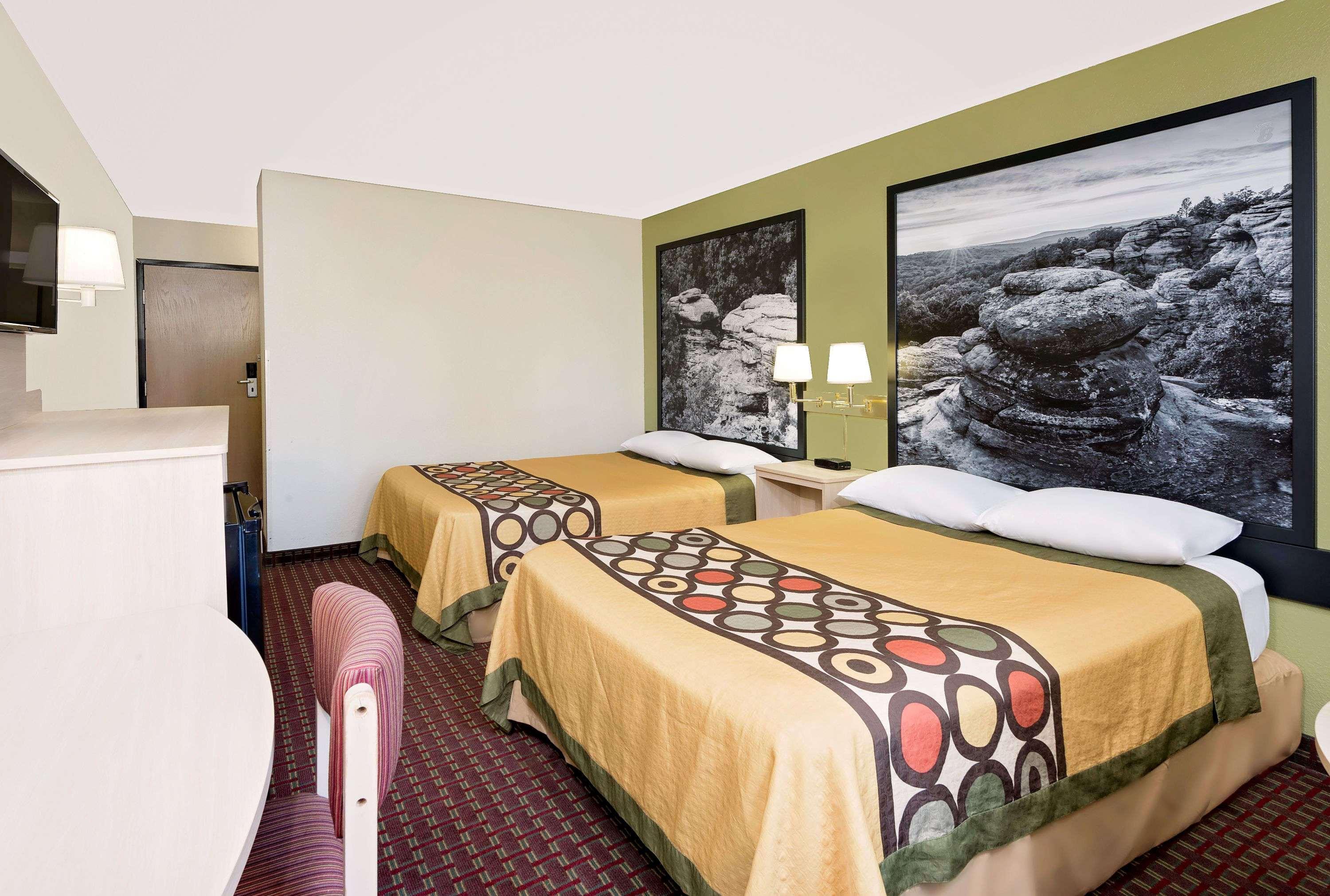 Motel Super 8 By Wyndham 2*